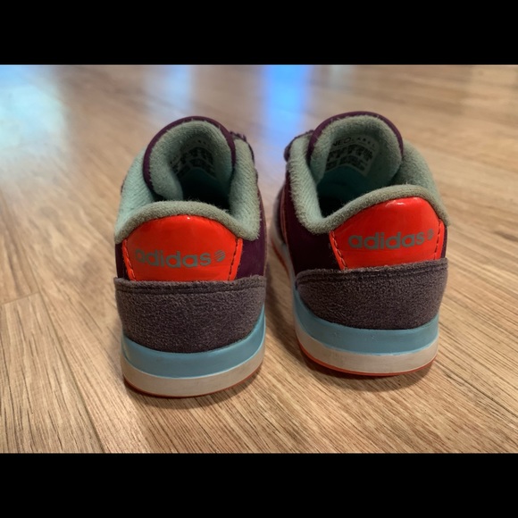 Adidas Toddler Shoe - Picture 3 of 7